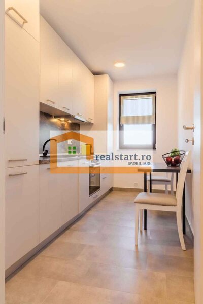 Baneasa  Langa Scoala Avenor Vedere directa Padure Baneasa - parcare