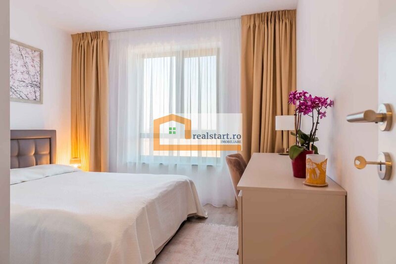 Baneasa  Langa Scoala Avenor Vedere directa Padure Baneasa - parcare